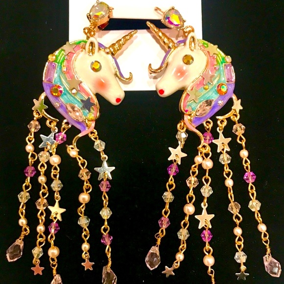 New  Betsey Johnson Unicorn Fringe Chandelier Earrings - Picture 3 of 15